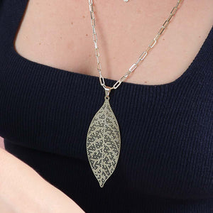 Colar Longo Folha - GRE 0061